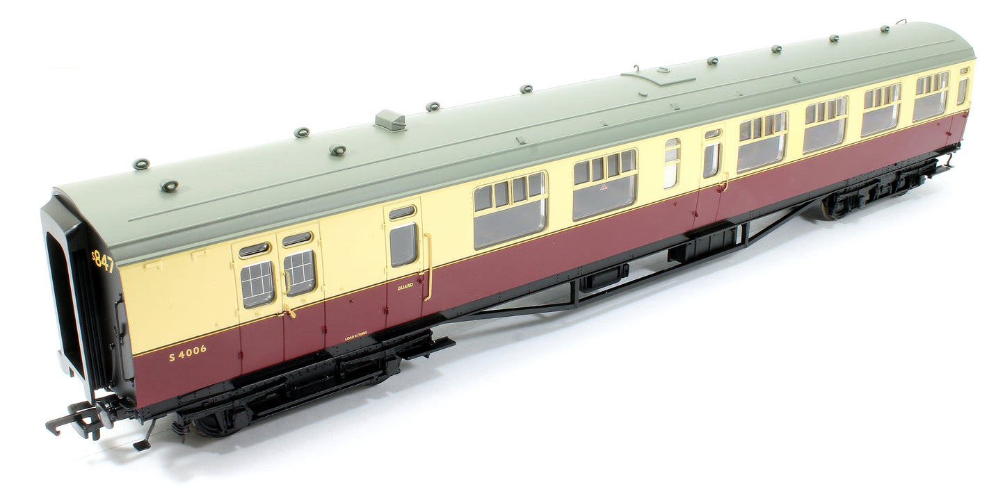 SR Bulleid Brake Third Semi-Open 15'' Vents BR Crimson & Cream No.S4006