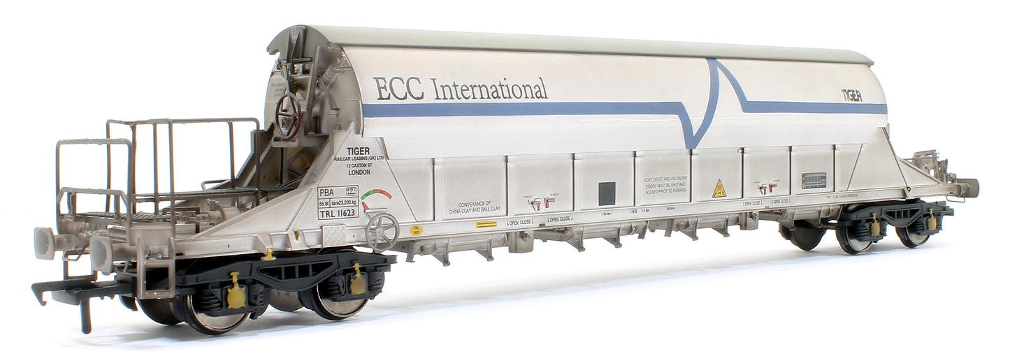 PBA Tiger Wagon TRL 11623 ECC International White - Weathered