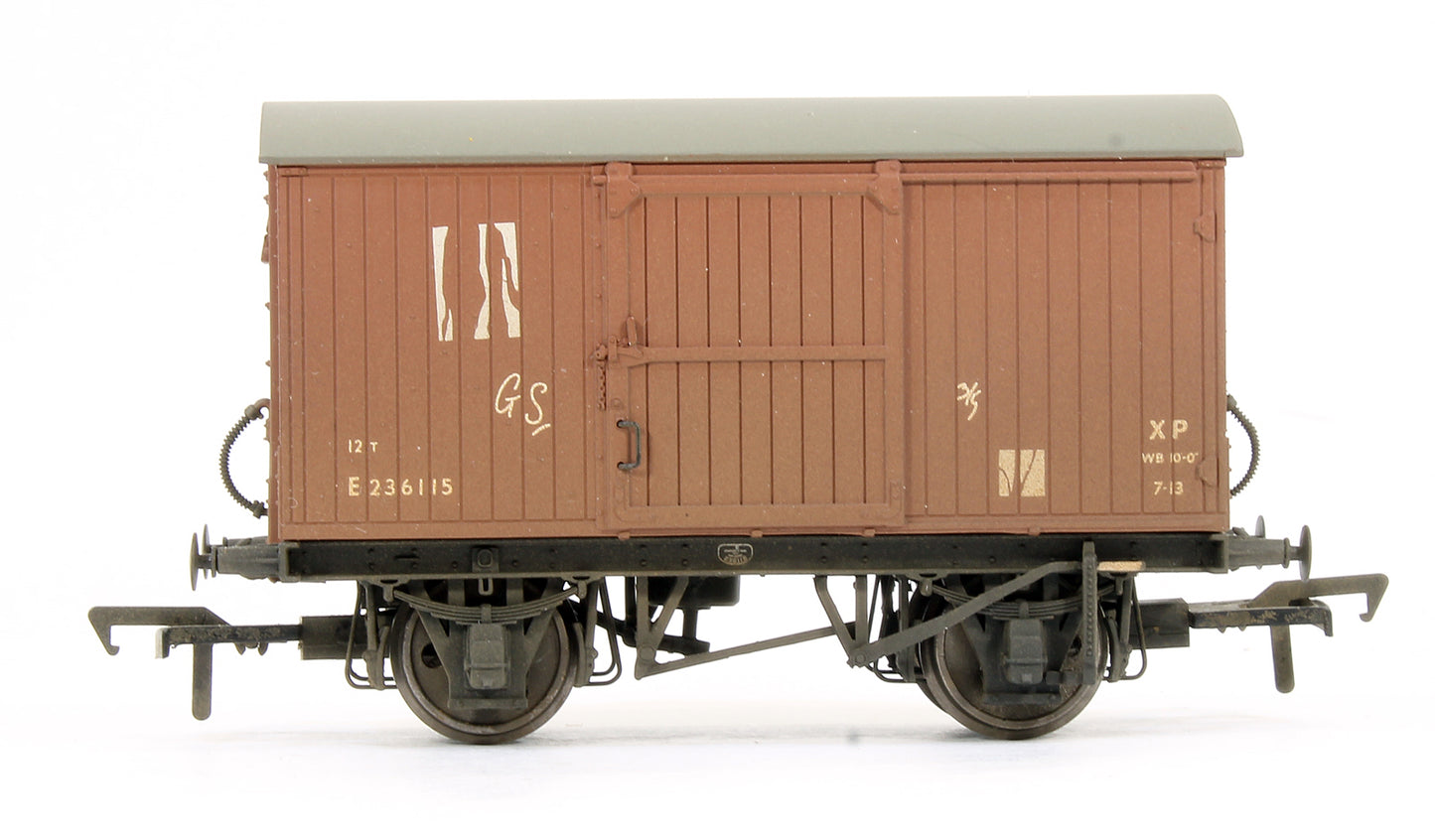 Pre-Owned Set Of 3 Eastern Ventilated Vans BR Bauxite (Weathered)