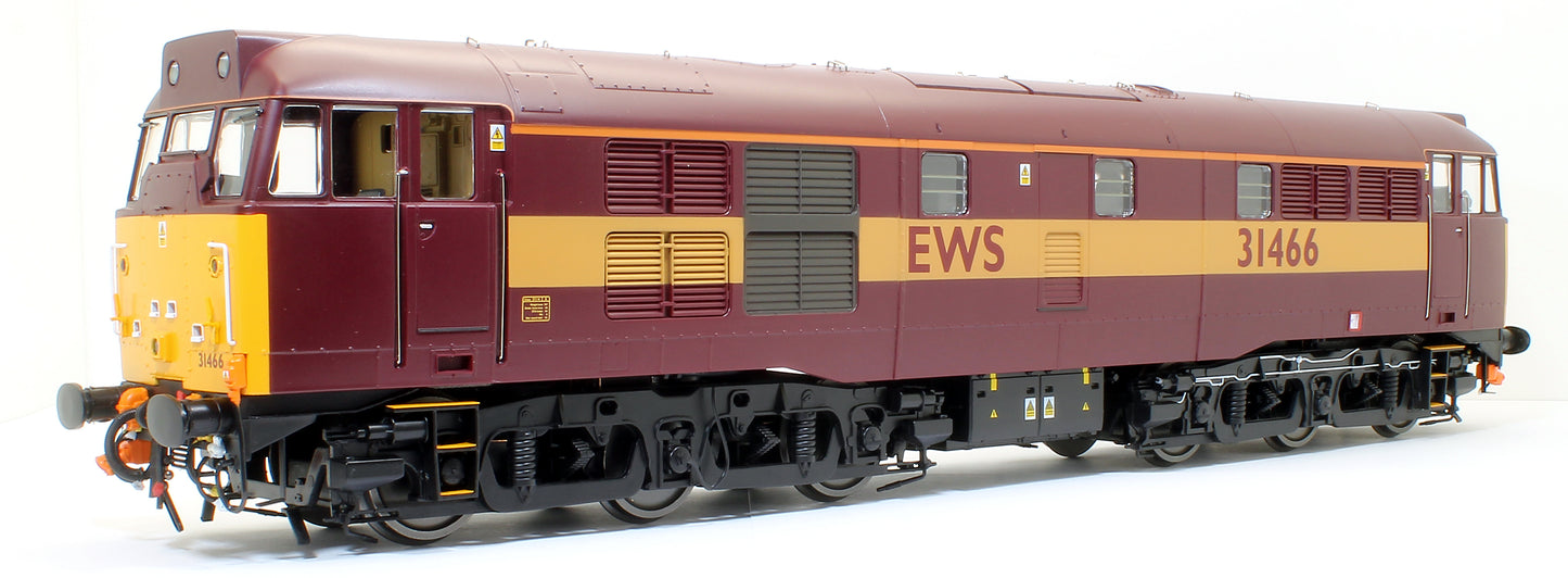 Class 31/4 31466 EWS red/gold Diesel Locomotive with Headlight