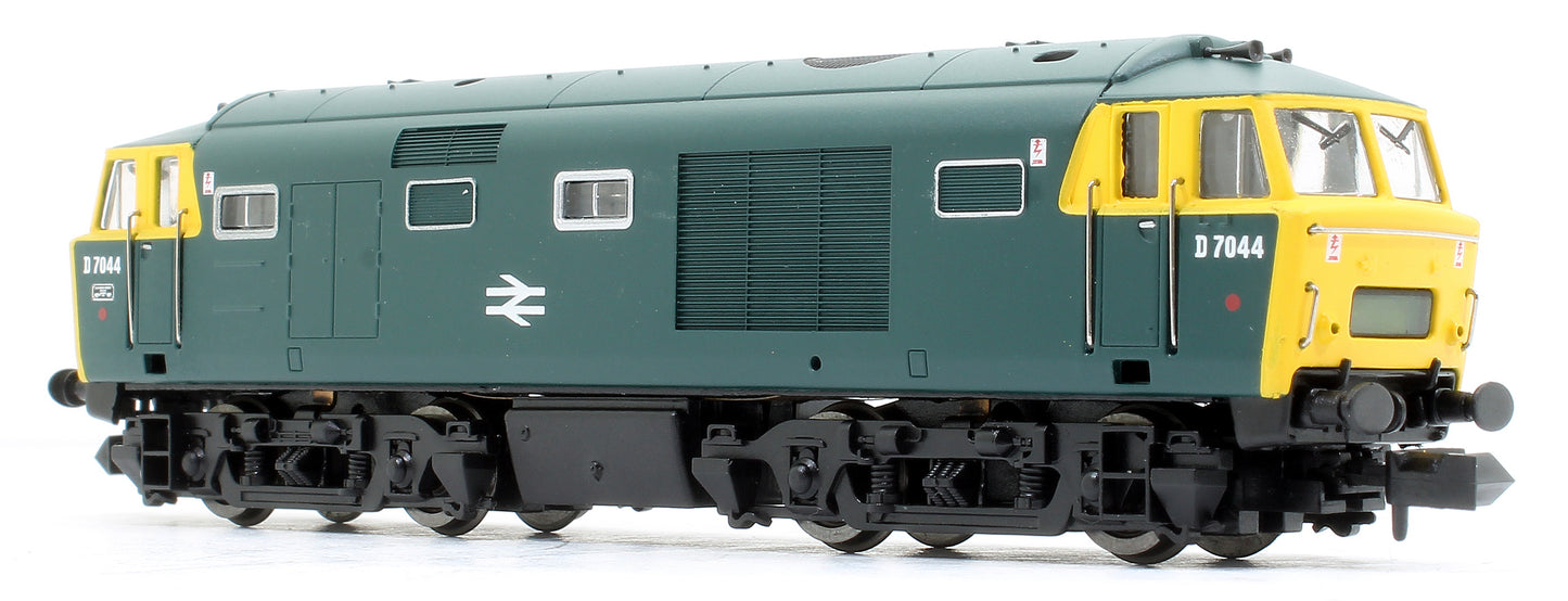 Class 35 Hymek D7044 BR Blue (Full Yellow Panels) Diesel Locomotive