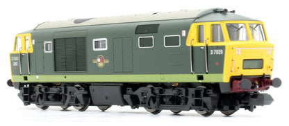 Class 35 Hymek D7020 Two Tone Green FYP Diesel Locomotive