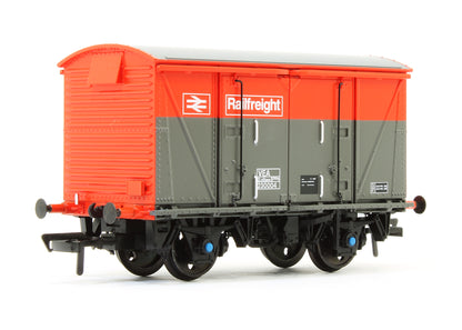 Pre-Owned 38-883 BR VEA Van BR Railfreight Red & Grey No.230004