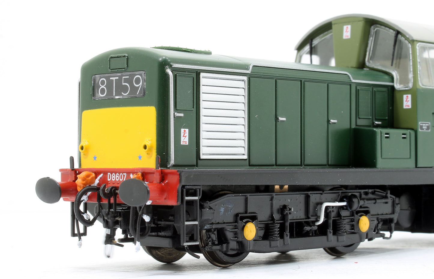 Class 17 Clayton BR Two Tone Green D8607 (Small Yellow Panels) Diesel Locomotive