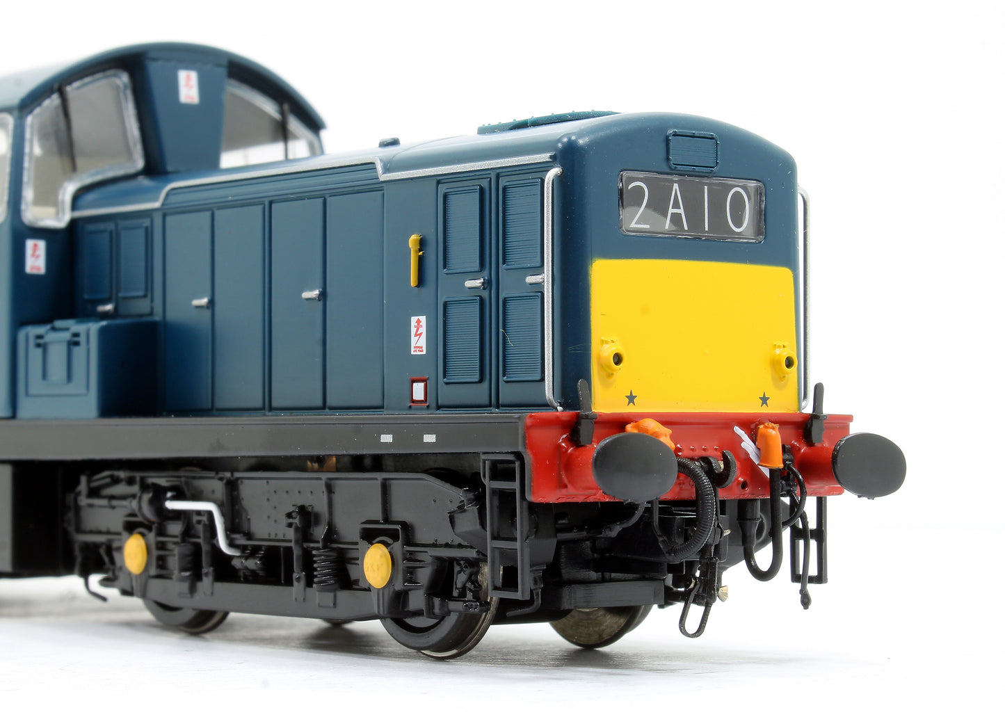 Class 17 Clayton BR blue D8568 (small yellow panels) as preserved Diesel Locomotive