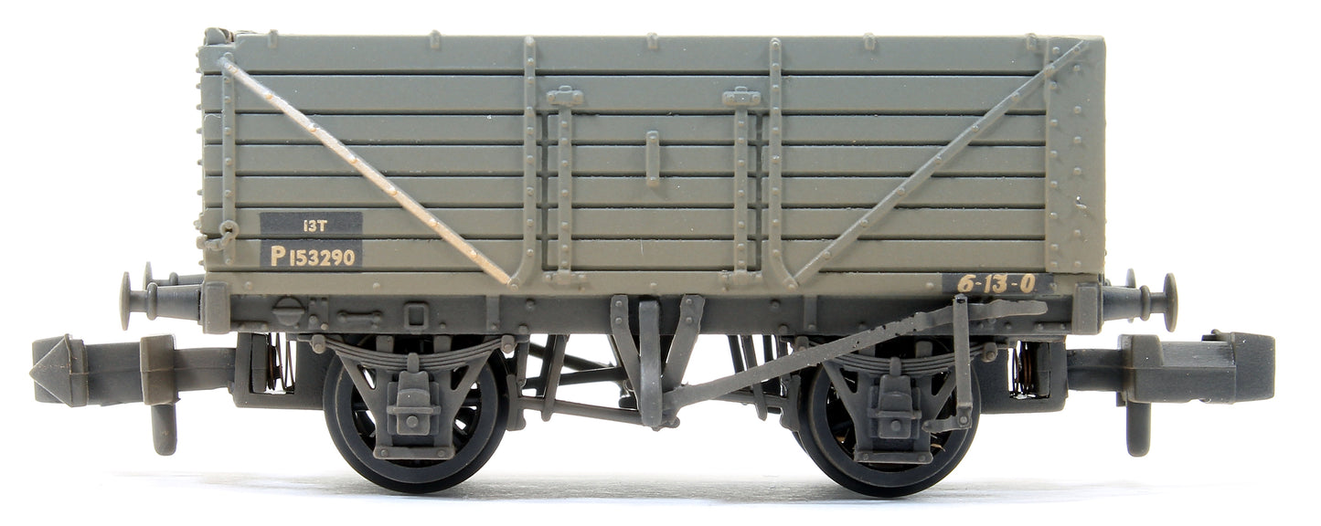 7 Plank Wagon End Door BR Grey (Early) 153290 - Weathered