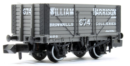 Pre-Owned 8 Plank Wagon Fixed End 'William Harrison’ Grey 674