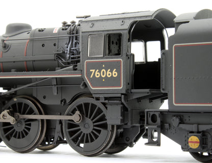 BR Standard 4MT with BR1B Tender 76066 BR Black (Late Crest) - Weathered