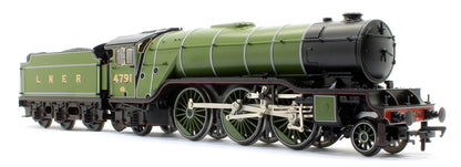 Pre-Owned LNER V2 4791 LNER Lined Green (Original) - DCC Sound