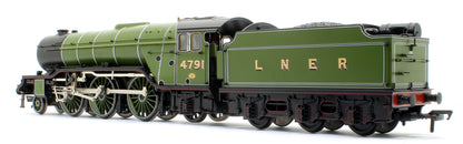 Pre-Owned LNER V2 4791 LNER Lined Green (Original) - DCC Sound