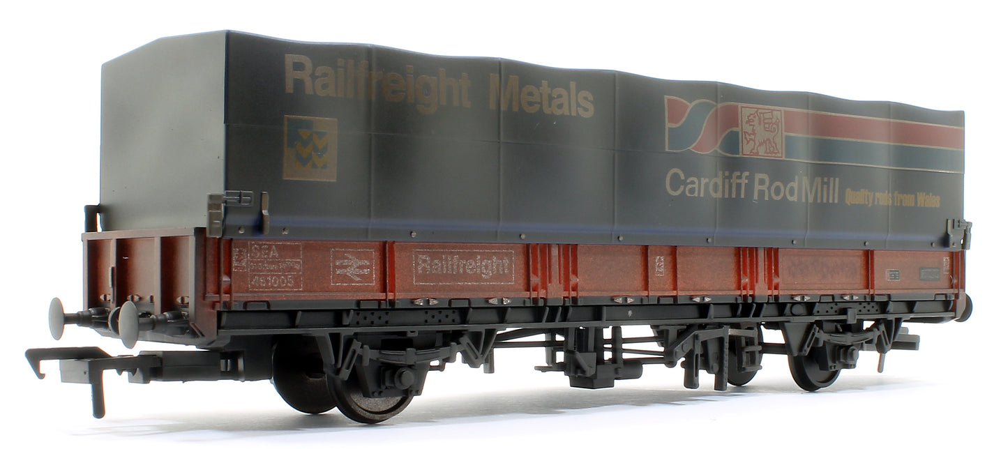 BR SEA Wagon BR Railfreight Red with Hood (Revised) 461005 - Weathered