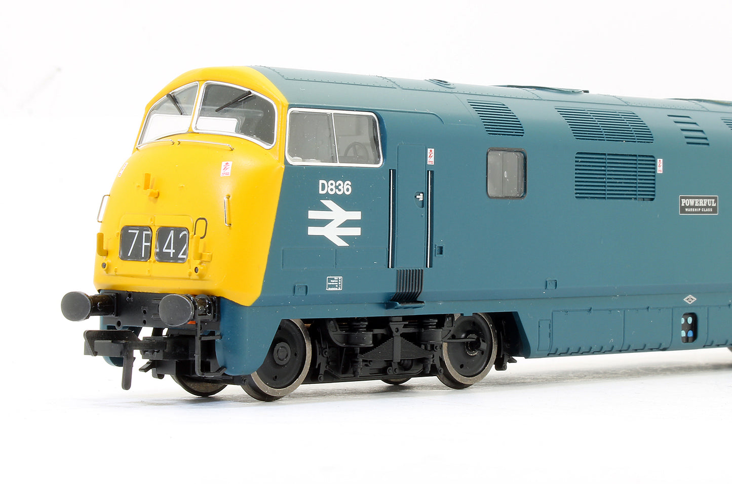 Pre-Owned Class 43 Warship D836 'Powerful' BR Blue Diesel Locomotive