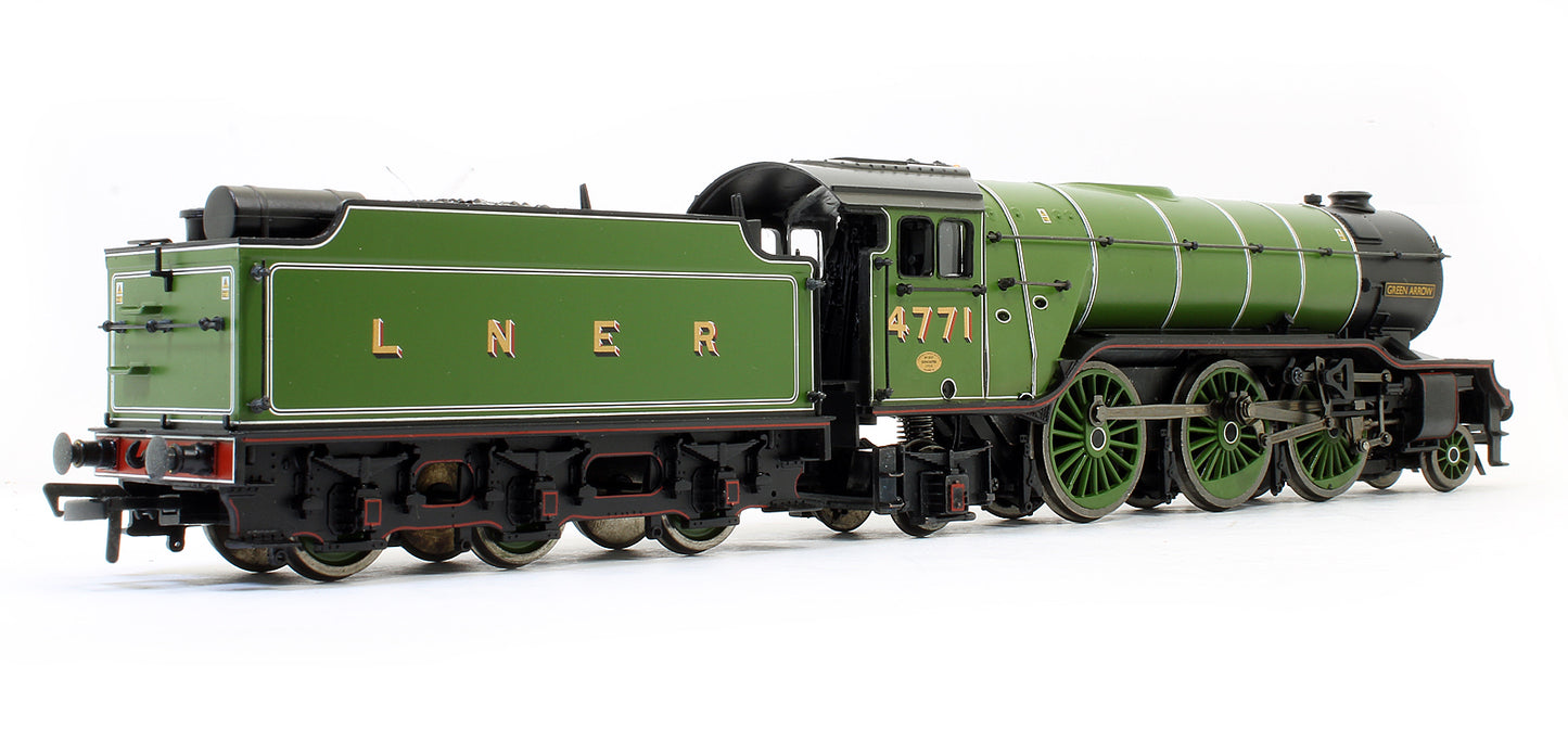 Pre-Owned V2 4771 'Green Arrow' LNER Doncaster Green Steam Locomotive (National Collection)