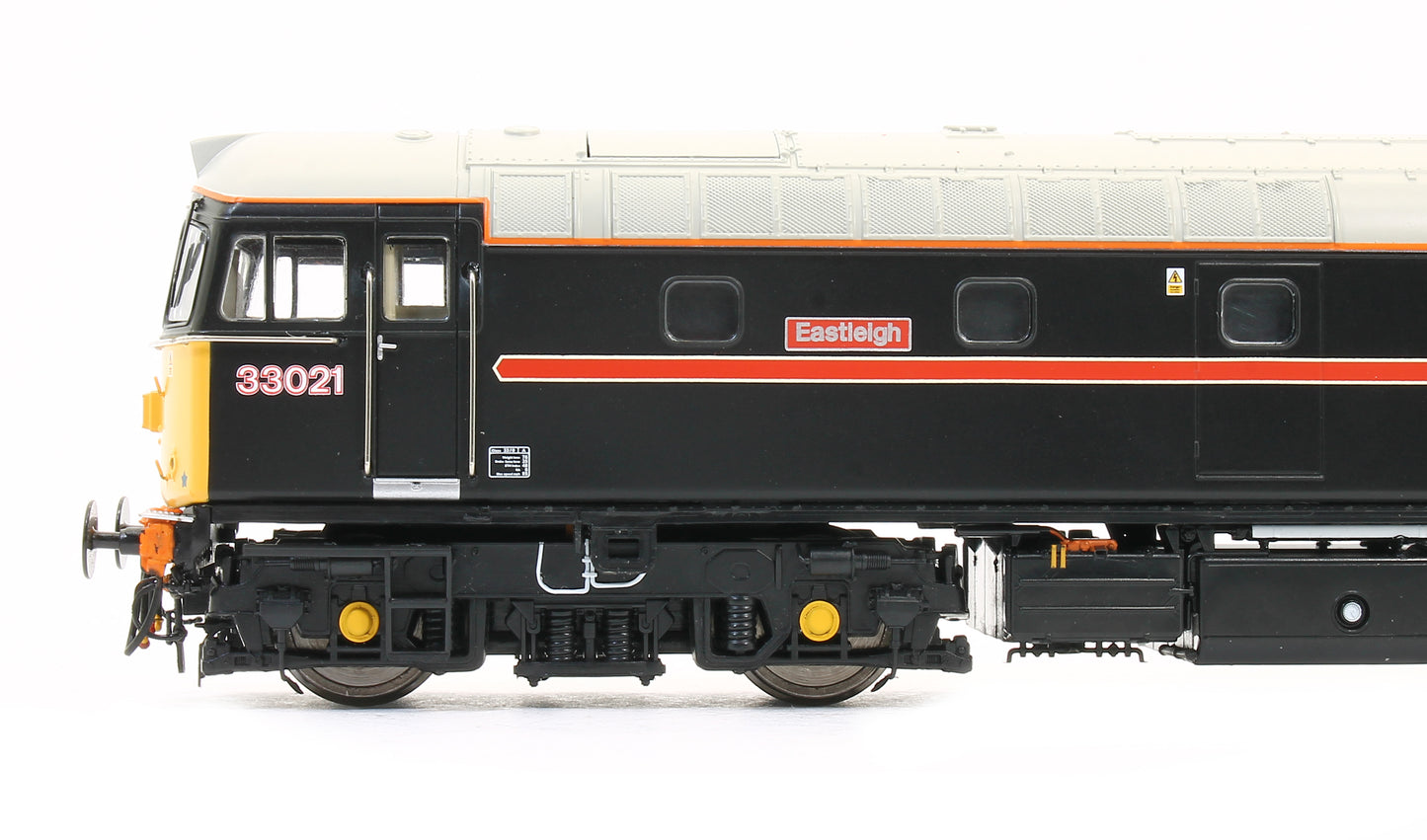 Class 33 Fragonset black 33021 Eastleigh Diesel Locomotive