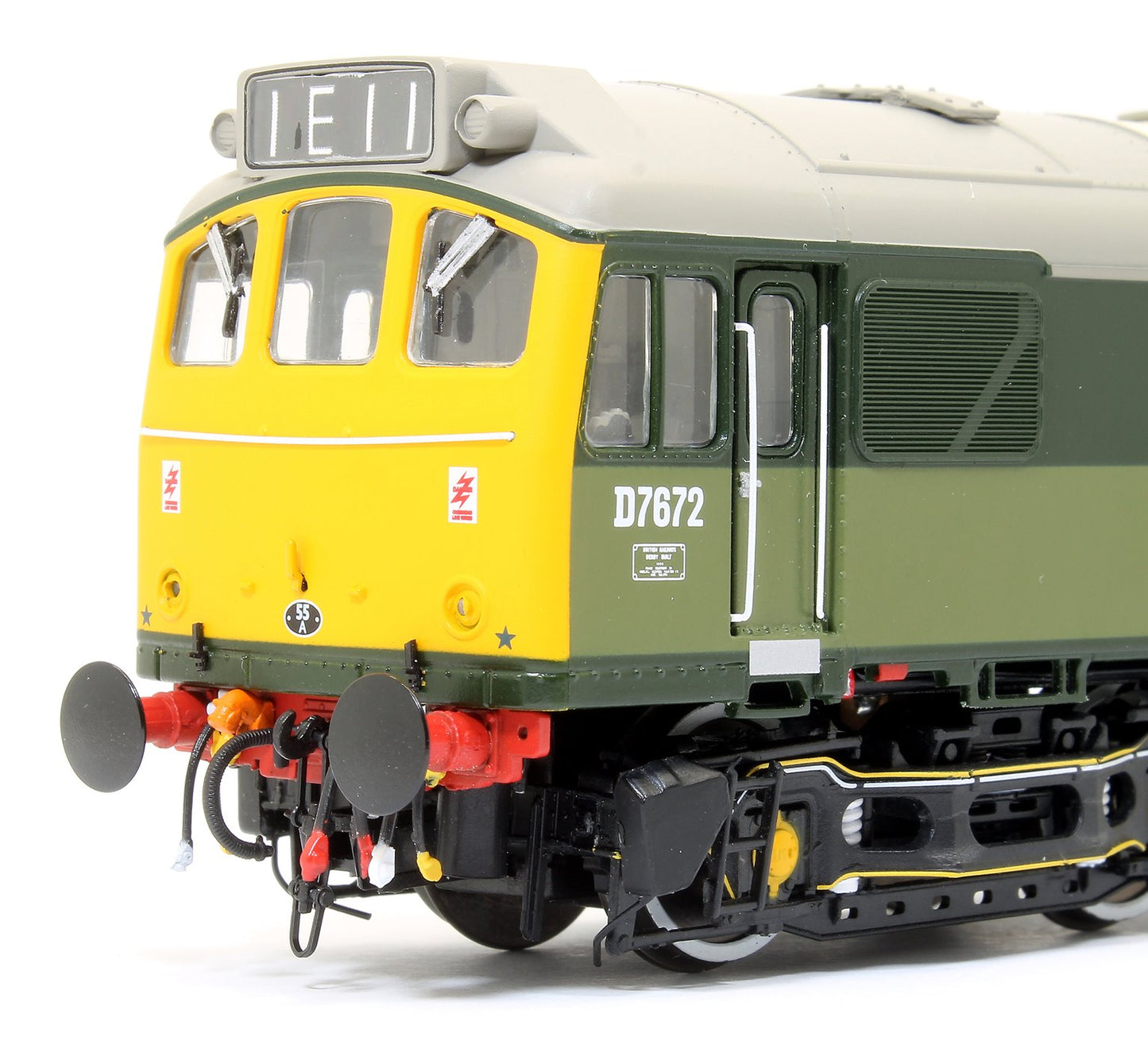 Class 25/3 - D7672 'Tamworth Castle' BR Special Two-Tone Green Diesel Locomotive