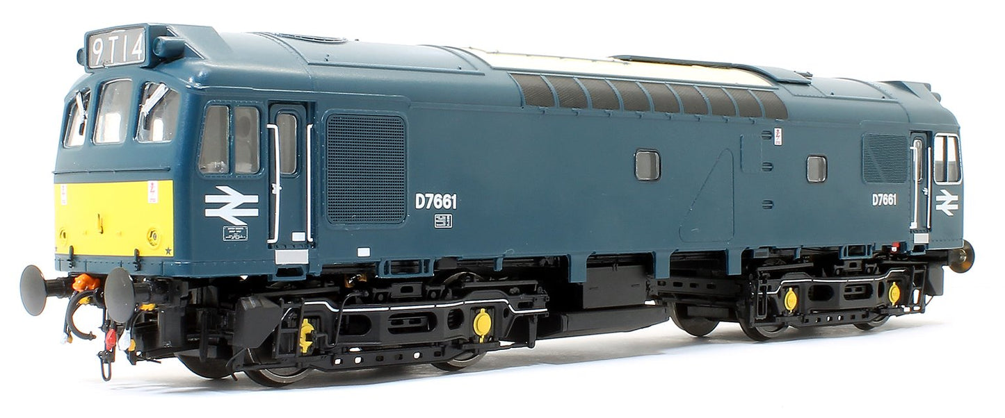 Class 25/3 - D7661 BR Early Blue with small yellow panels
