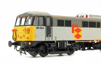 Class 86 634 'University of London' Railfreight Distribution Electric Locomotive