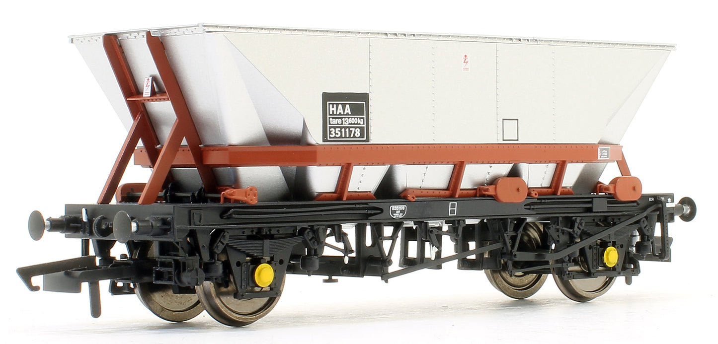 Pre-Owned Set of 3 HAA HOP AB MGR Hopper Wagons - Freight Brown - Pack 3