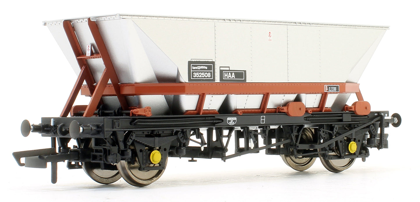 Pre-Owned Set of 3 HAA HOP AB MGR Hopper Wagons - Freight Brown - Pack 3