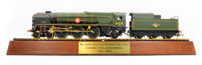 Pre-Owned BR Green Merchant Navy Class 'Clan Line' Centenary Year Limited Edition