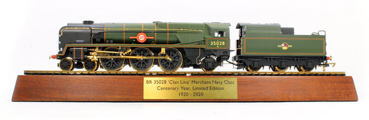 Pre-Owned BR Green Merchant Navy Class 'Clan Line' Centenary Year Limited Edition