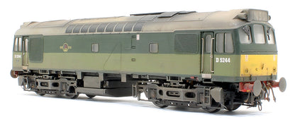 Class 25/3 - D5244 BR Two tone Green with small yellow panels Diesel Locomotive - Weathered