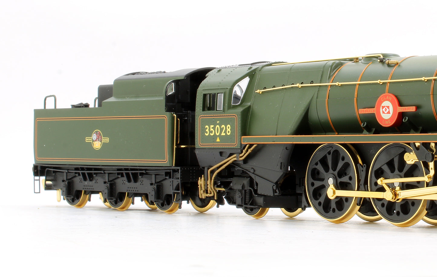 Pre-Owned BR Green Merchant Navy Class 'Clan Line' Centenary Year Limited Edition