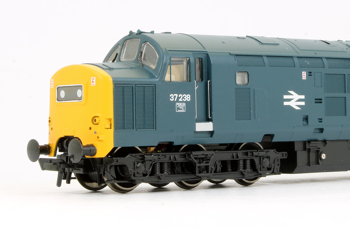Pre-Owned Class 37/0 BR Blue Centre Headcode 37238 Diesel Locomotive