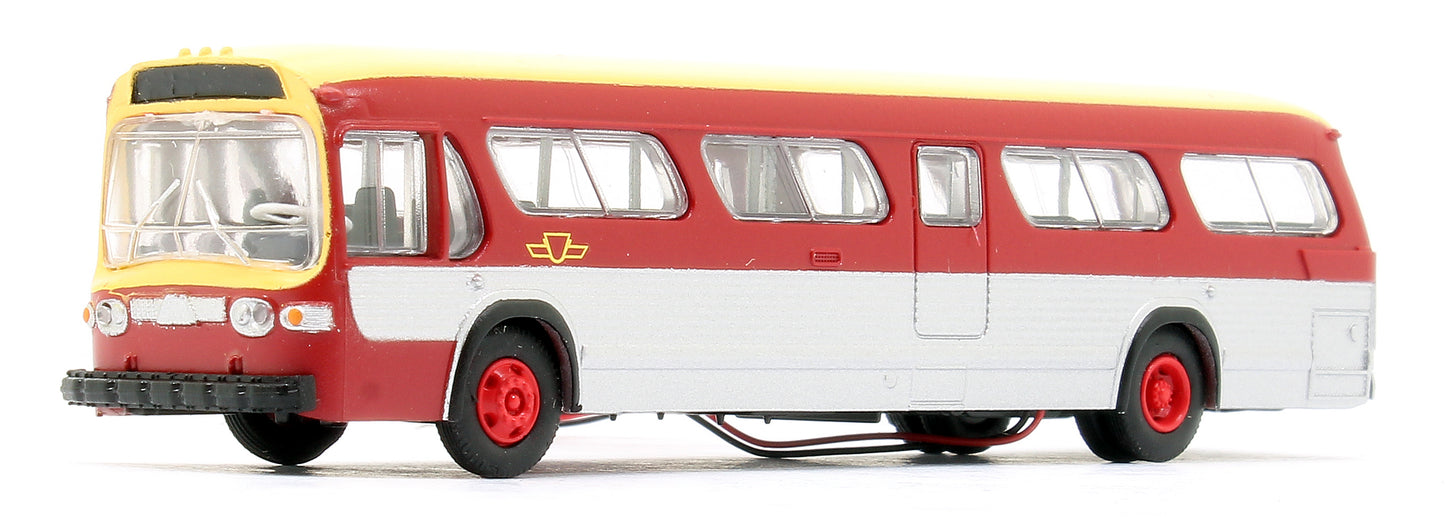 N Gauge New Look Bus  - Toronto (Maroon)