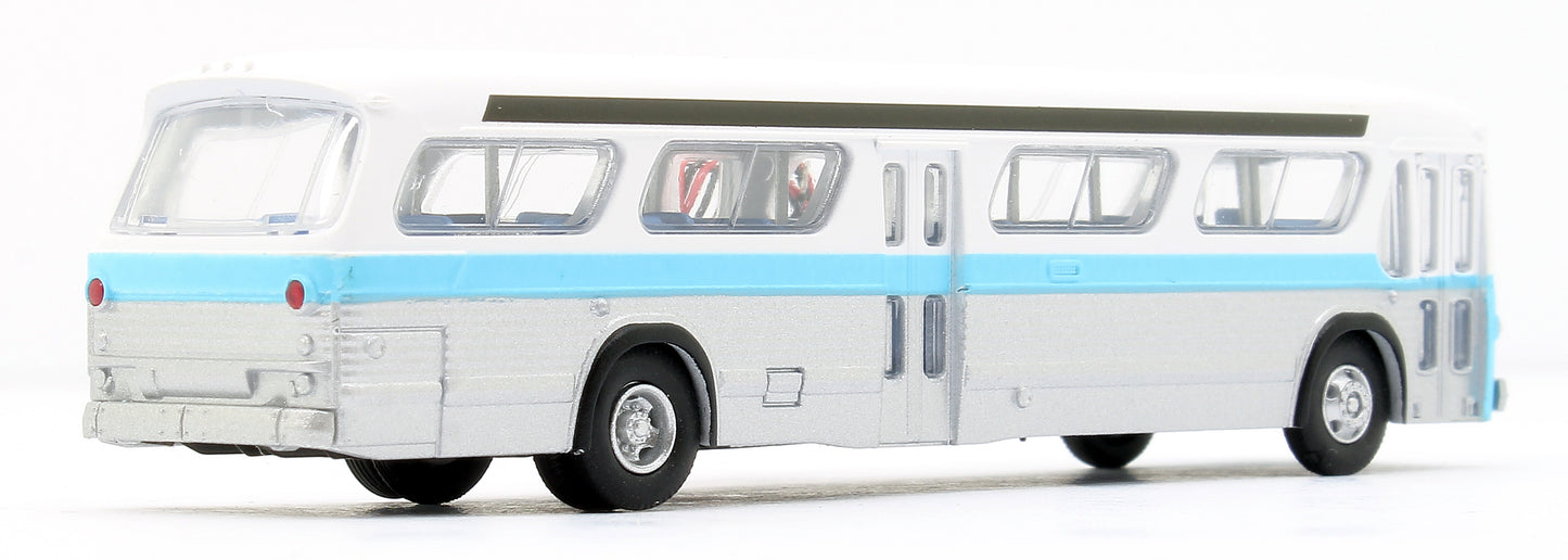 N Gauge New Look Bus – Montreal