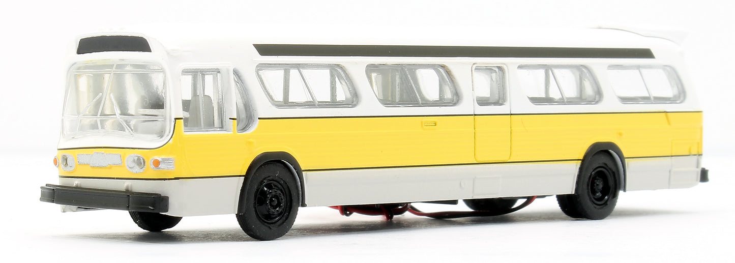 N Gauge New Look Bus – Boston