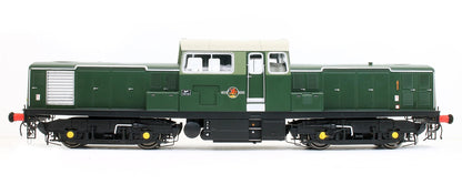 Class 17 Clayton BR green unnumbered (small yellow panel) Diesel Locomotive