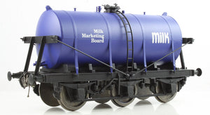 6 Wheel Milk Tanker Milk Marketing Board