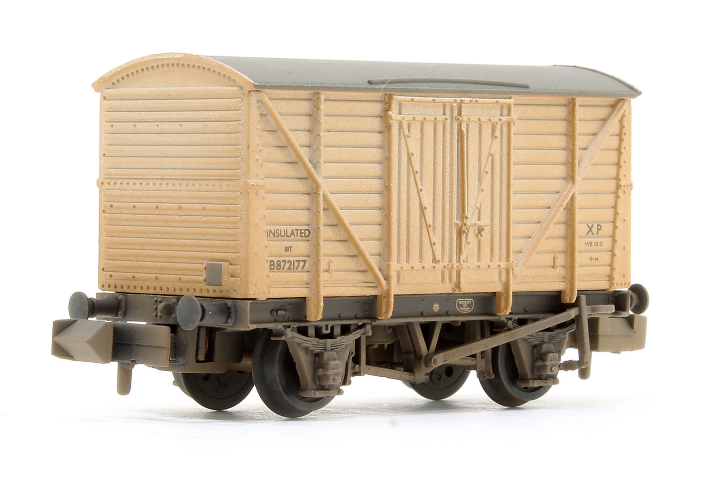 BR 10T Insulated Van BR White 872177 - Weathered