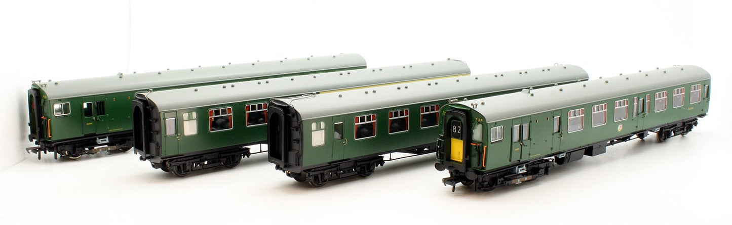 Class 411 4CEP 4 Car EMU 7122 BR(SR) Green Small Yellow Warning Panel