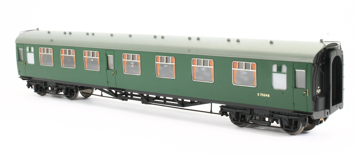 Class 410 4BEP 4 Car EMU 7005 in BR Green