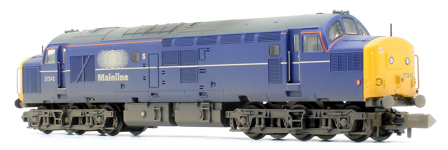 Class 37/0 Centre Headcode 37242 Mainline Freight Diesel Locomotive - Weathered