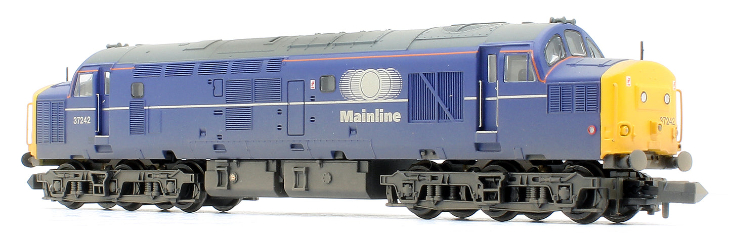 Class 37/0 Centre Headcode 37242 Mainline Freight Diesel Locomotive - Weathered