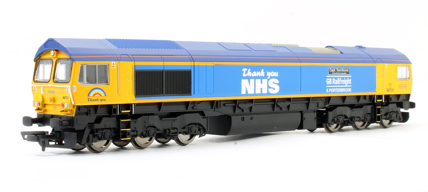 Pre-Owned R30069 GBRf Class 66 'Capt Tom Moore A True British Inspiration' Diesel Locomotive (Limited Edition)