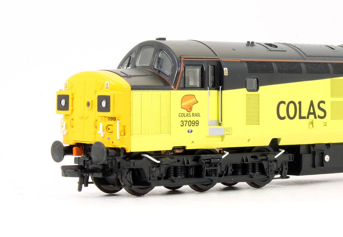 Pre-Owned 32-789 Class 37/0 37099 'Merl Evans' Colas Diesel Locomotive