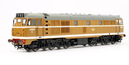 Pre-Owned R3674 BR Class 31 'Golden Ochre' D5579 Diesel Locomotive (Limited Edition)