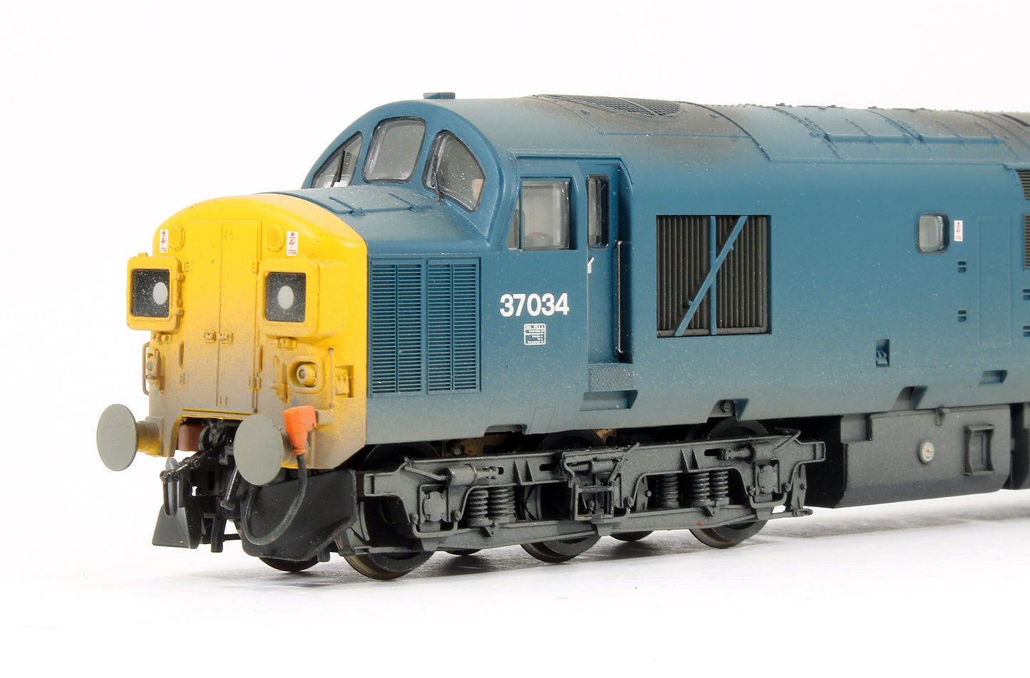 Pre-Owned 32-781A Class 37/0 Diesel 37034 BR Blue Diesel Locomotive (Weathered)
