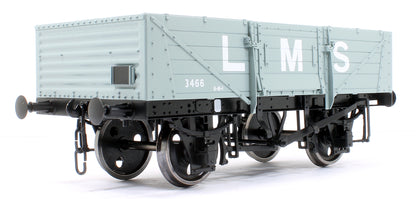 5 Plank Wagon Corrugated End LMS Grey 3466