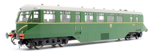 GWR AEC Diesel Railcar GWR BR green with speed whiskers (dark grey roof)