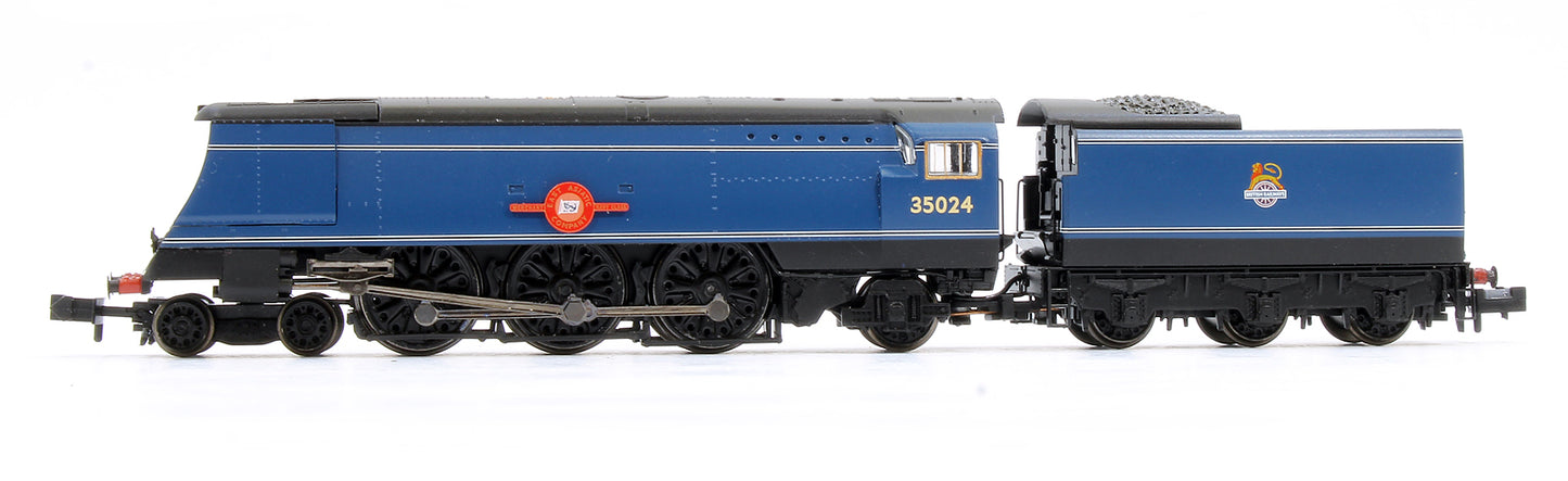 Pre-Owned 372-310 Merchant Navy Class 'East Asiatic Company' BR Express Blue Early Emblem 35024 Steam Locomotive