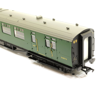 SR Bulleid Brake Third Semi-Open 10'' Vents BR (SR) Green No.S4377S