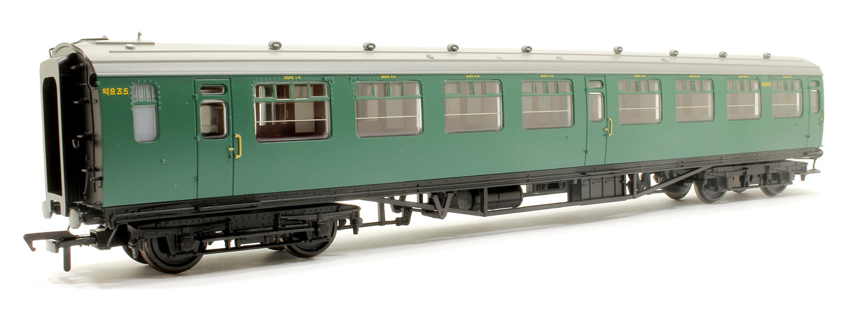 SR Bulleid Third Corridor 10'' Vents BR (Ex-SR) Malachite Green No.S1935