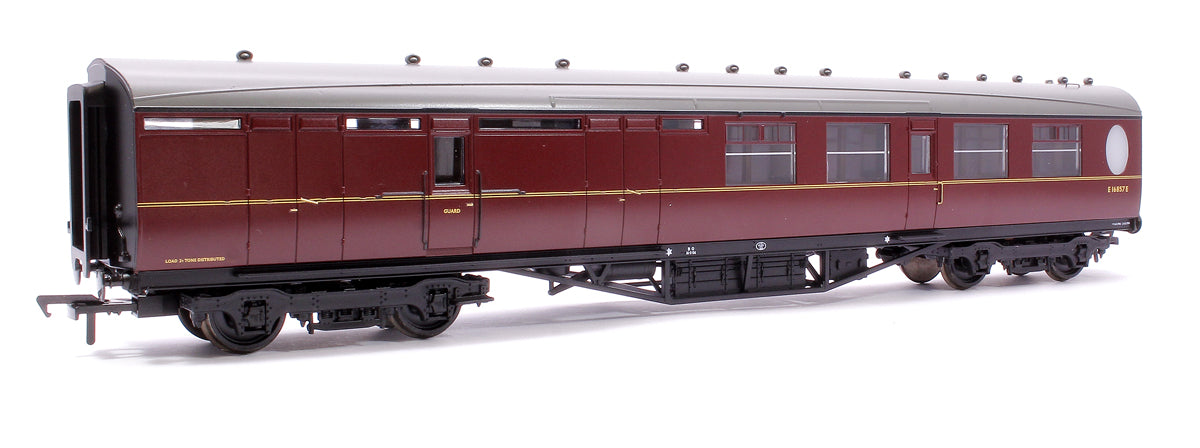 LNER Thompson Brake Second Corridor BR Maroon No. E16857E