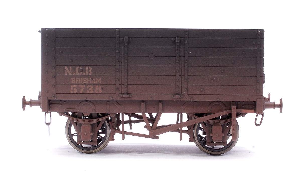 7 Plank Wagon 9' Wheelbase 3 Door Bersham 5738 - Weathered