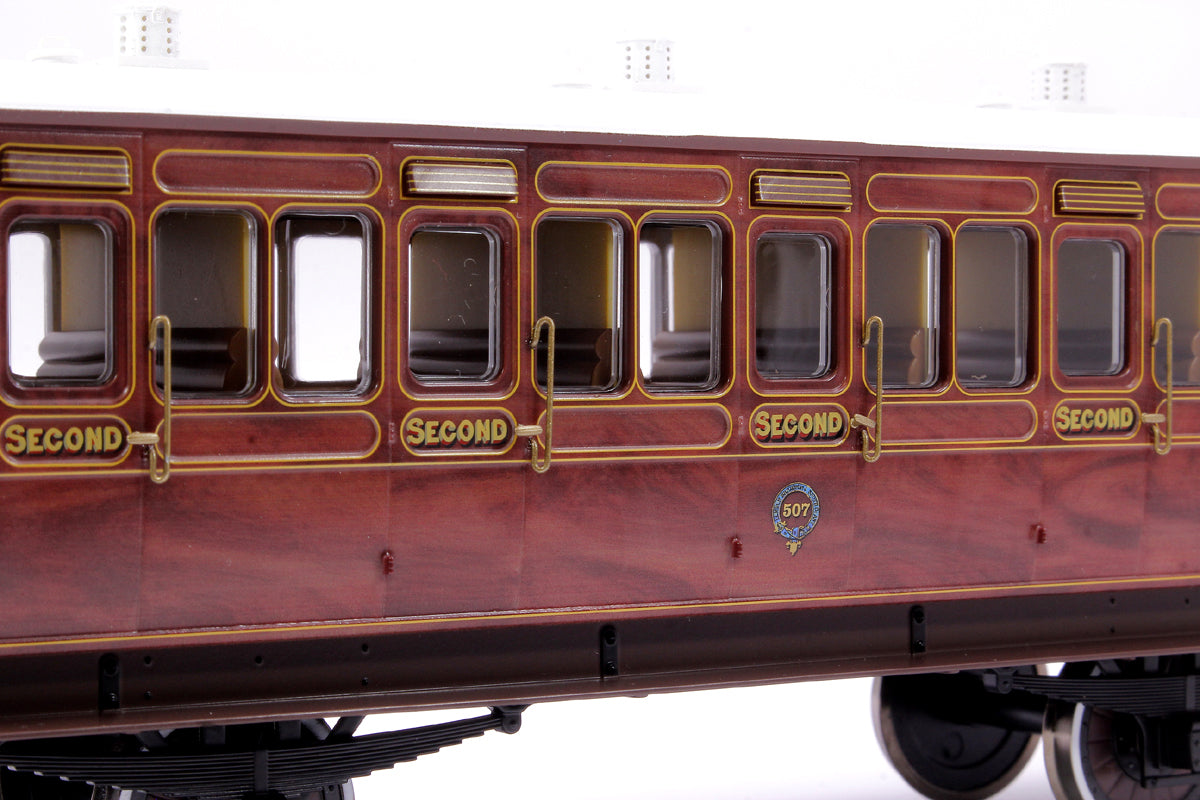 Stroudley 4 Wheel Suburban Oil Lit 2nd Mahogany 507 - DCC & Light Bar Fitted